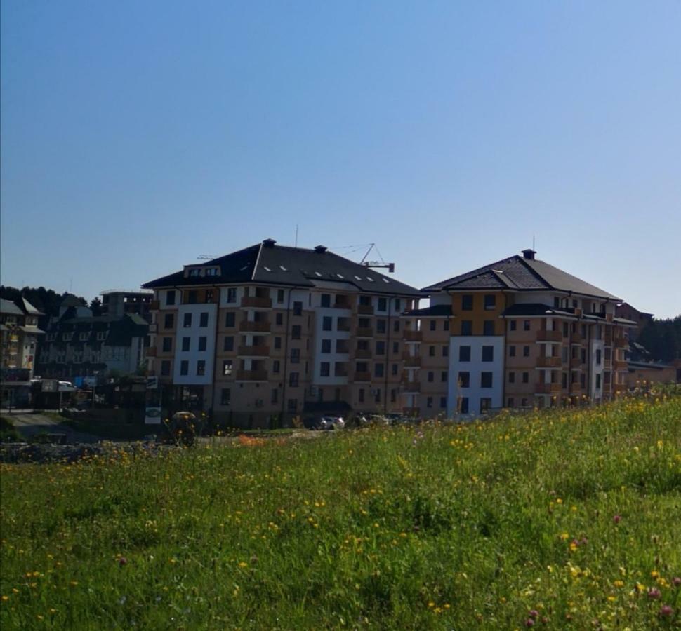 Apartman Maximus 즐라티보 외부 사진